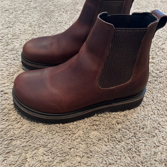 Birkenstock Highwood Slip On Boot, Color: Chocolate.New. - Picture 4 of 7